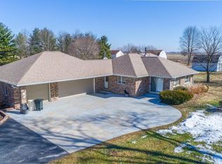 4496 W Sandwich Rd, Sandwich, IL 60548