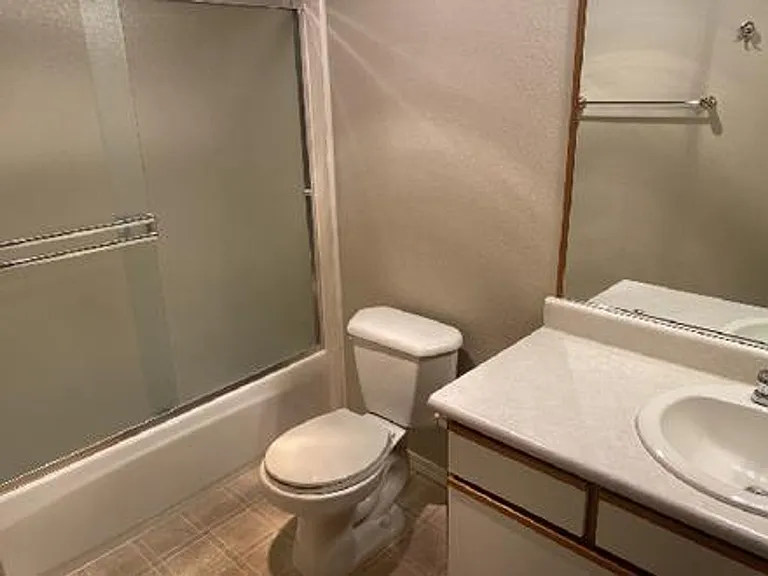 2731 Crater Lake Ave #1-14 — Photo 5