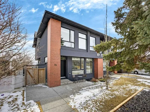 54 W Heston St NW, Calgary, AB T2K 2C1