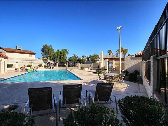 3rd image of 4797 W Wahalla Ln