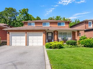 124 Stilecroft Dr, Toronto, ON M3J1A9