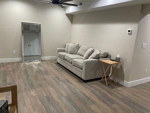 5th image of 2704 Manoomin Pl