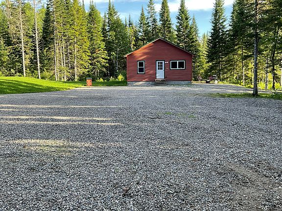 3rd image of 536 Mattakeunk Road