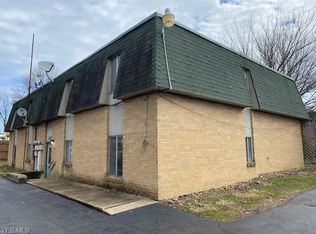 33 Wayne St APT 11, Niles, OH 44446