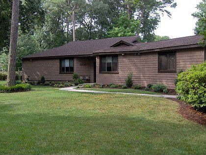 1st image of 5725 Oak Terrace Dr