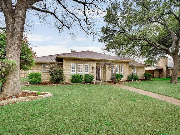 2nd image of 2104 Goldenrod Dr