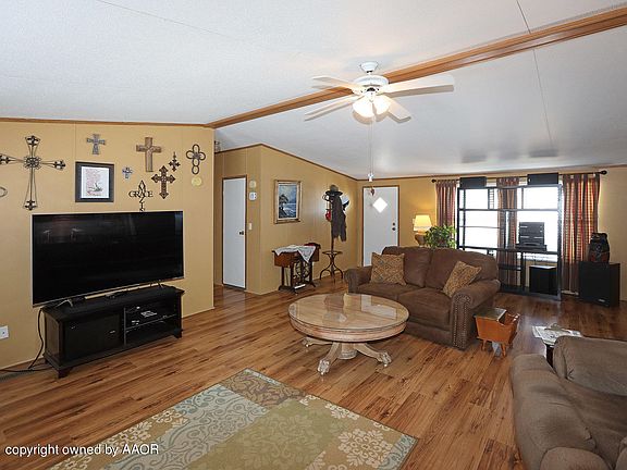 4th image of 3201 Silver Hill Cir