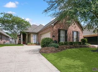 36288 E Pine Grove Ct, Prairieville, LA 70769