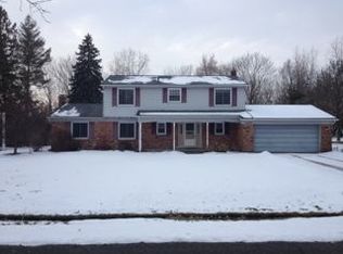 22483 Ennishore Dr, Novi, MI 48375