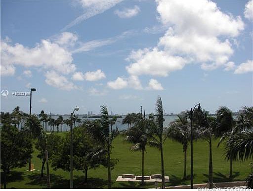 1st image of 1900 N Bayshore Dr APT 504