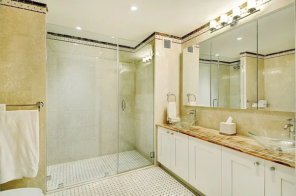 Rented by City Connections Realty | media 6