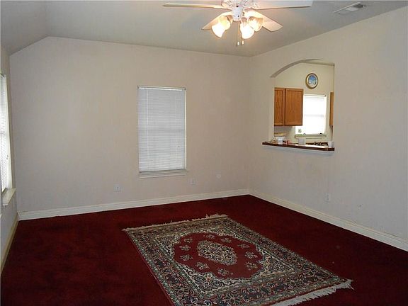 3rd image of 5810 Bernal Dr
