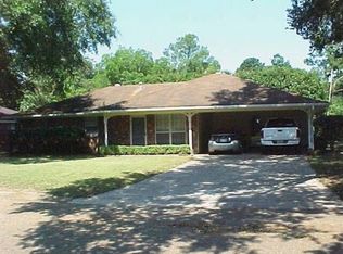 700 Lindberg Ave, Natchez, MS 39120