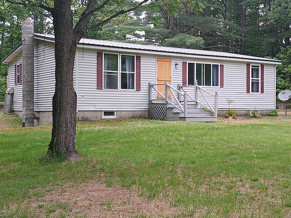 2nd image of 836 River Road