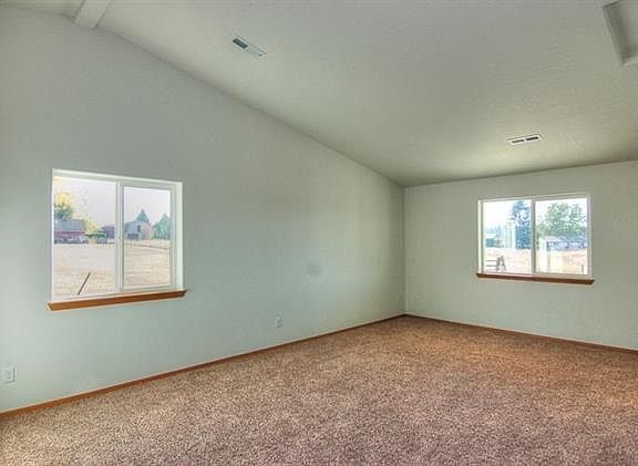 5th image of 401 E 1st Ave
