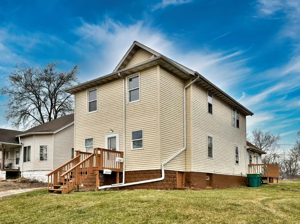 813 Woods Ave, Joliet, IL 60436