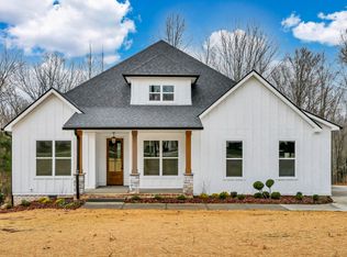 2670 Jarrell Ridge Rd, Clarksville, TN 37043