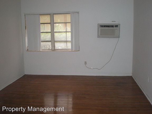 2nd image of 1238 Pennsylvania Ave APT 9