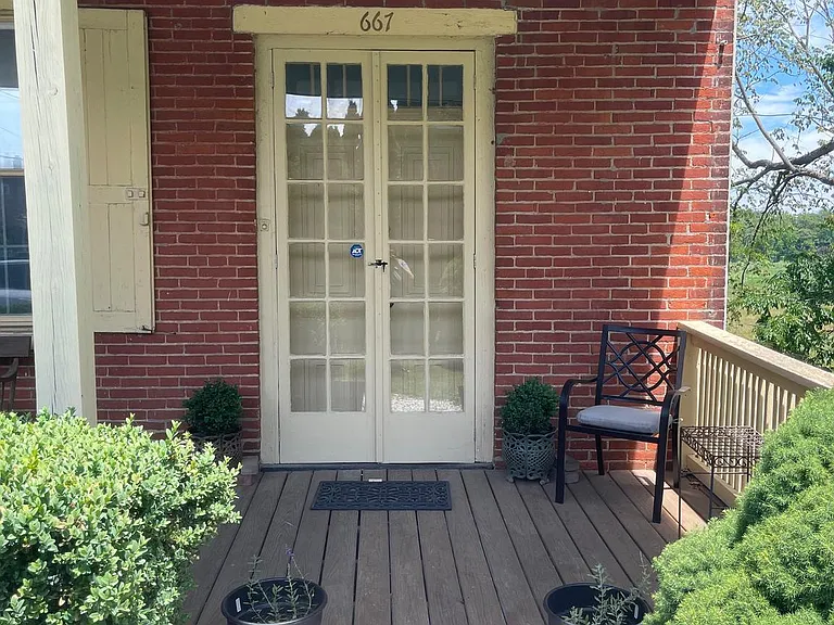 669 Creek Rd #2 — Photo 13