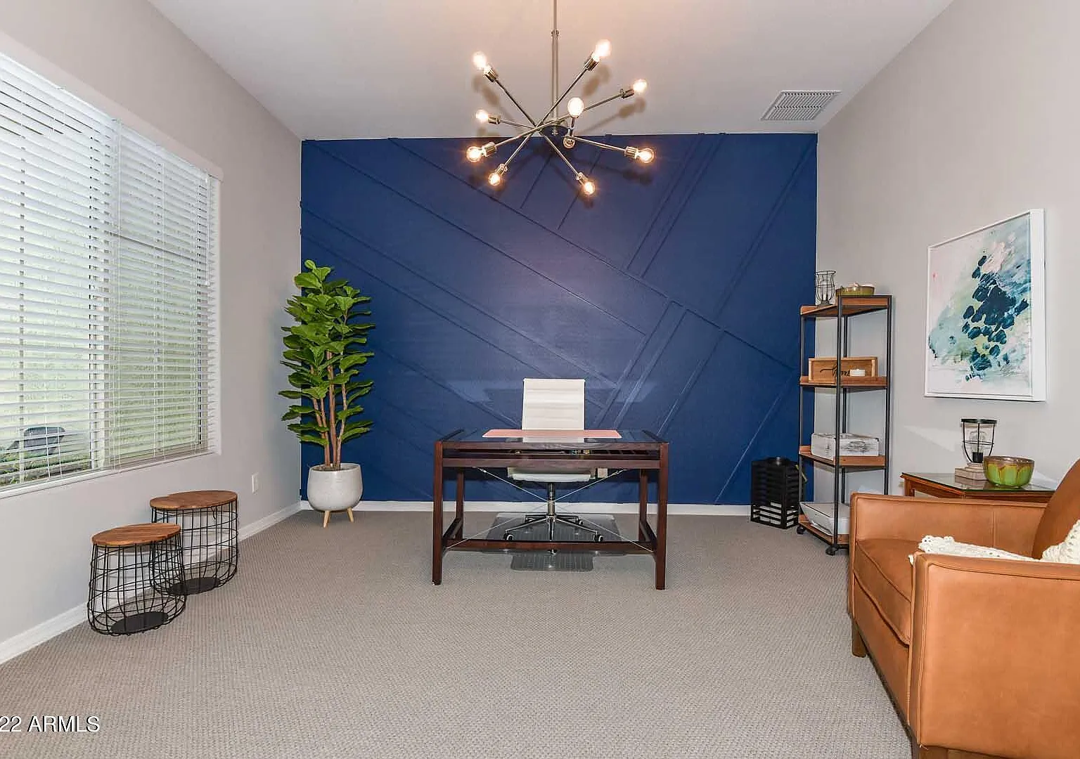 4 bed, 2.5 bath, 2582 sqft, $6,000 — Photo 4