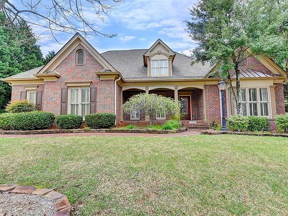 5th image of 1393 Stratford Hall Ct