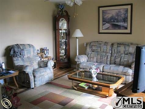 Spacious Living Room
