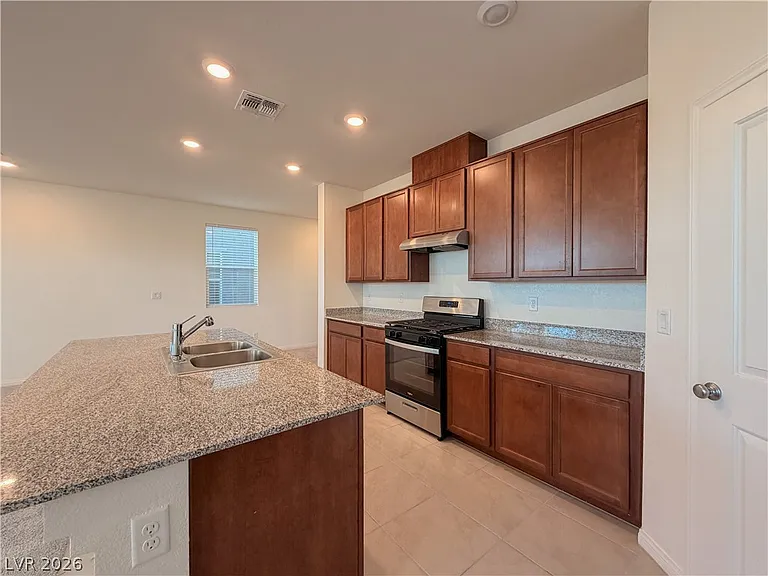 7008 Dandelion Park Ave — Photo 13