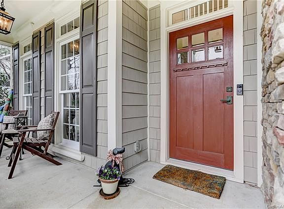 2nd image of 2319 Branch Hill Ln