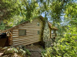 322 Shore Rd, Schroon Lake, NY 12870