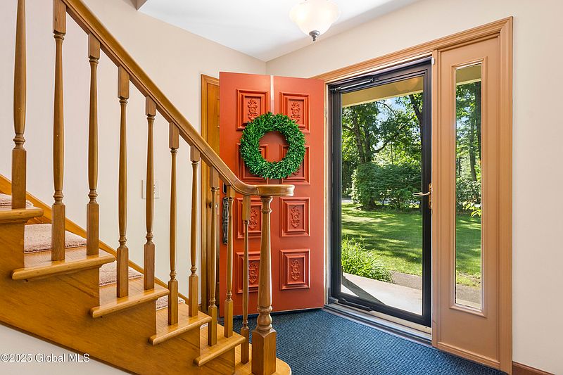 5th image of 41 McCormack Drive