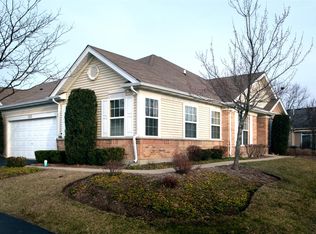 250 Enfield Ln, Grayslake, IL 60030