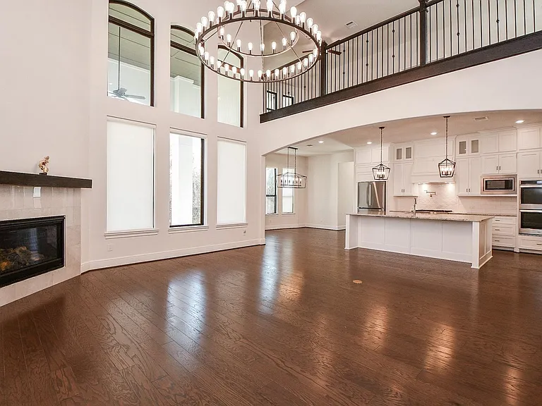 8526 Tombron Grove Rd — Photo 10