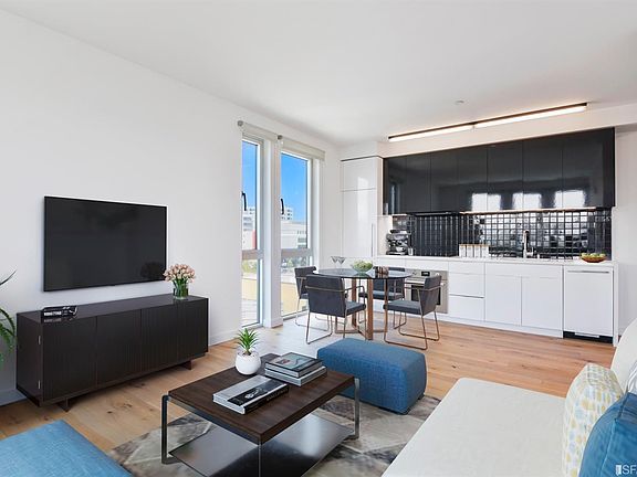 2nd image of 388 Fulton St #605