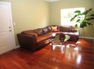 14114 Hartsook St, Sherman Oaks, CA 91423