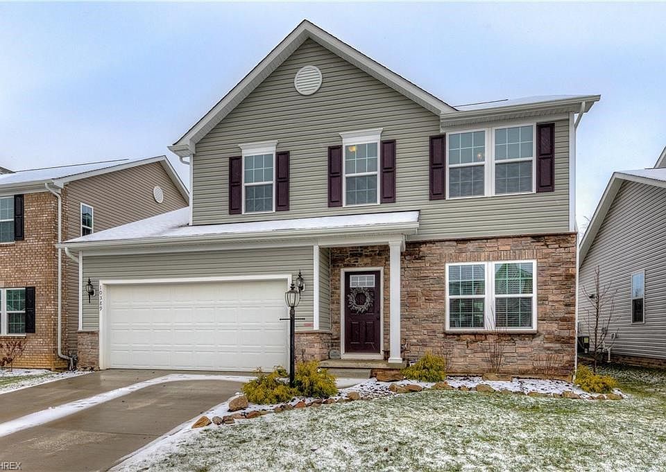 1st image of 10389 Fox Hollow Cir