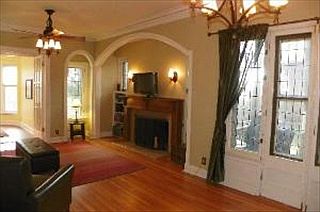 4th image of 9122 S Longwood Dr APT 1