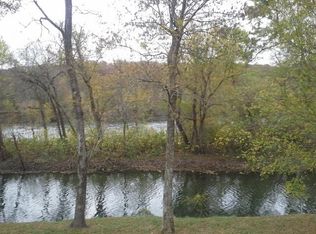 10 Jenkins Creek Ln, Mountain Home, AR 72653