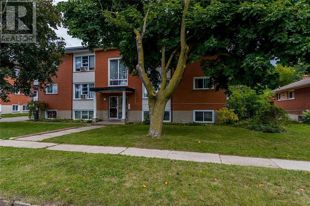 33 Julia Dr, Guelph, ON N1H 5V9 Zillow