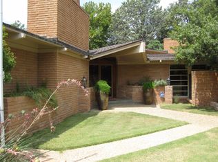 2104 Vicksburg Ave, Lubbock, TX 79407