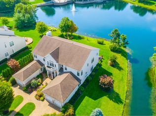 12 Pondview, Saint James, NY 11780