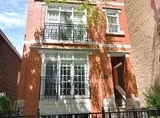 1424 W School St, Chicago, IL 60657