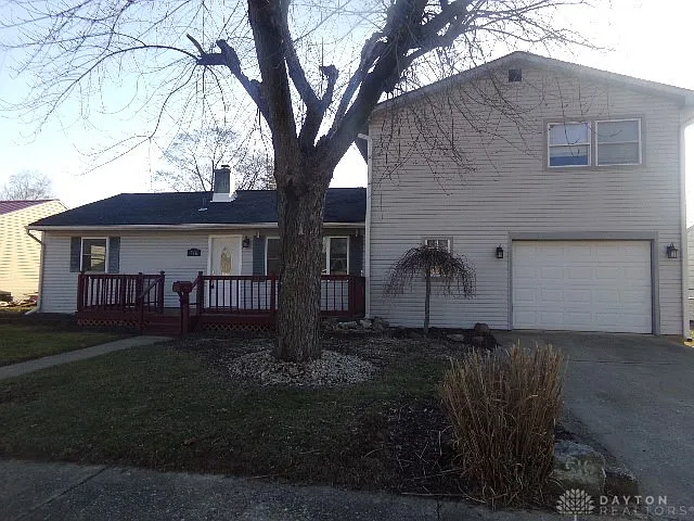 516 N Church St photo 1