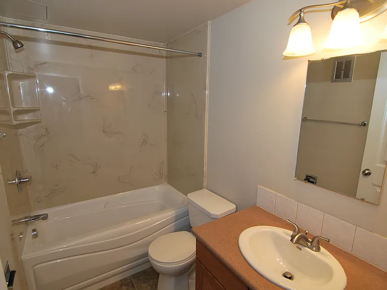 10235 114th St NW — Photo 37