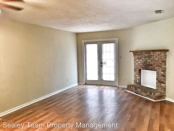 5th image of 1579 Live Oak Dr #A