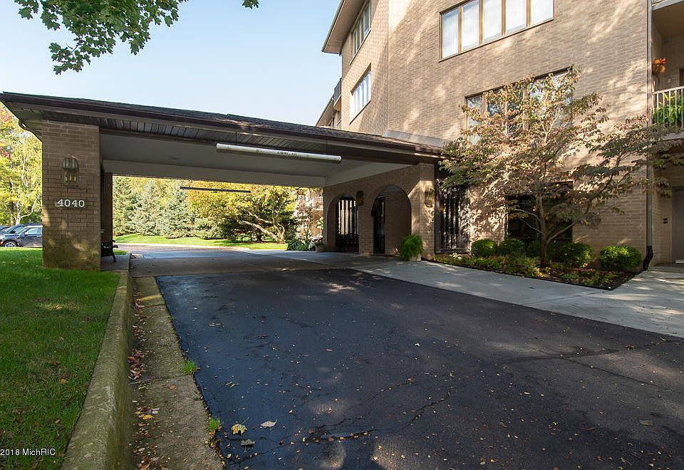4040 Greenleaf Cir 36, Kalamazoo, MI 49008 Zillow