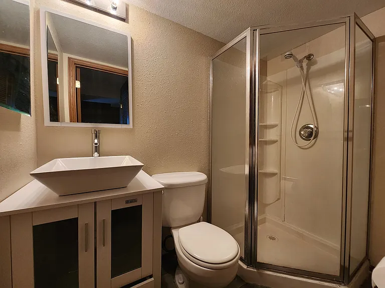4650 Bittercreek Dr — Photo 11