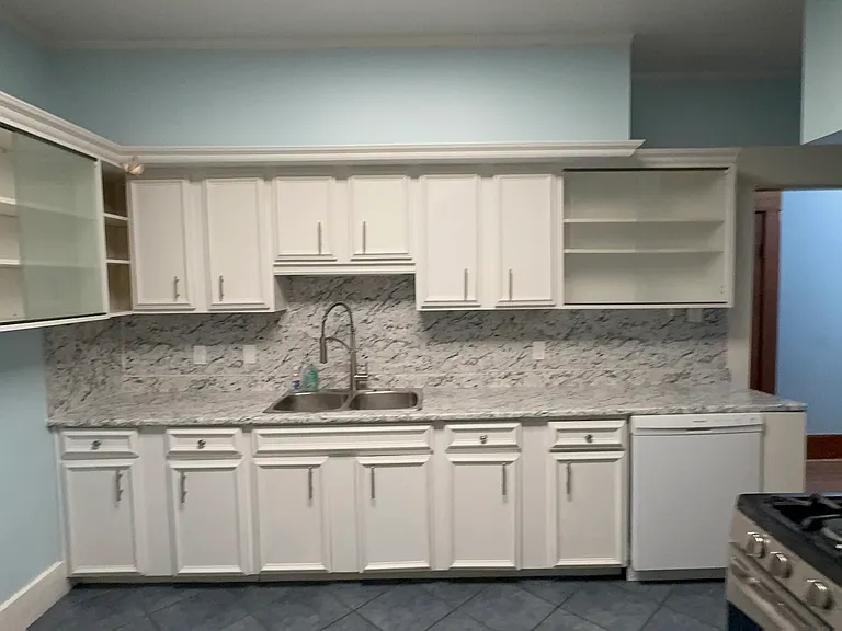 306 Esmond Ave #3 — Photo 29
