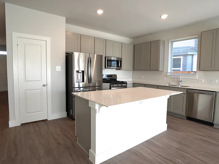1374 Chisos Way — Photo 8