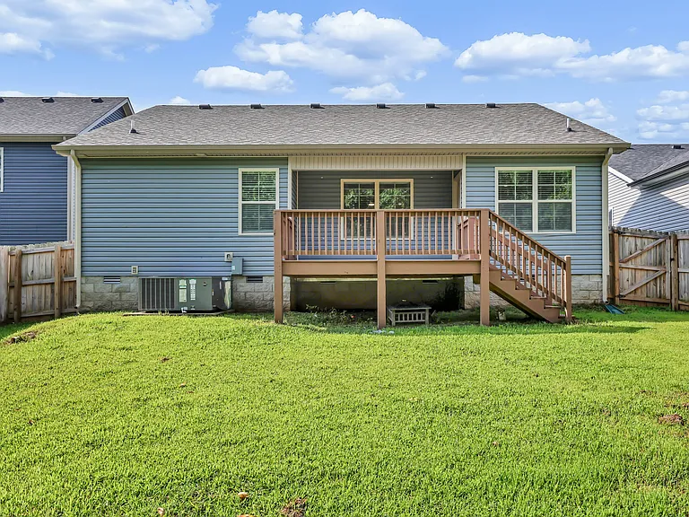 438 Mattingly Dr — Photo 33
