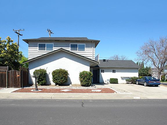 2nd image of 3173 McKinley Dr